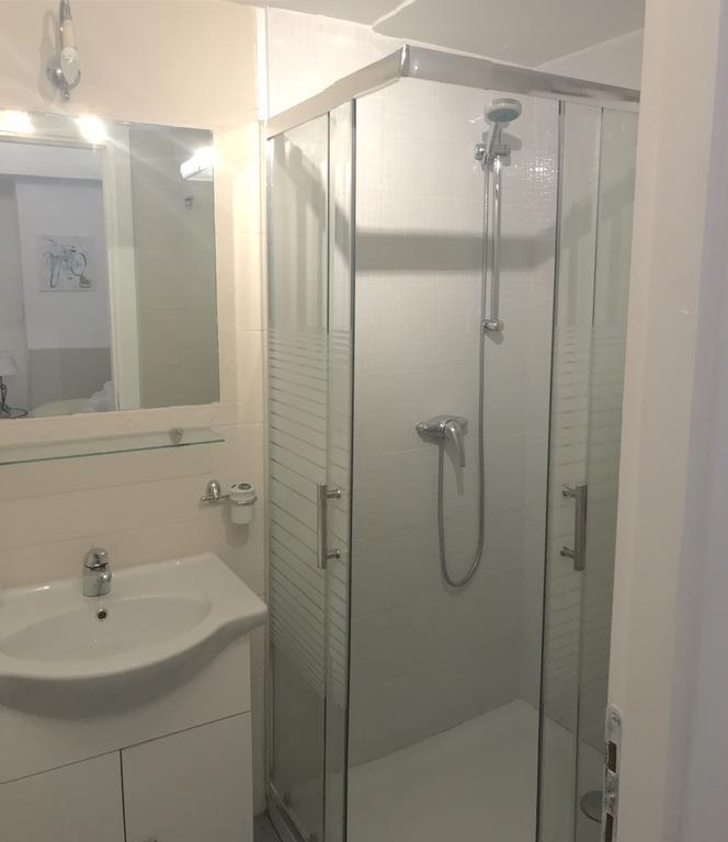 Crystal House Apartment โรม ภายนอก รูปภาพ