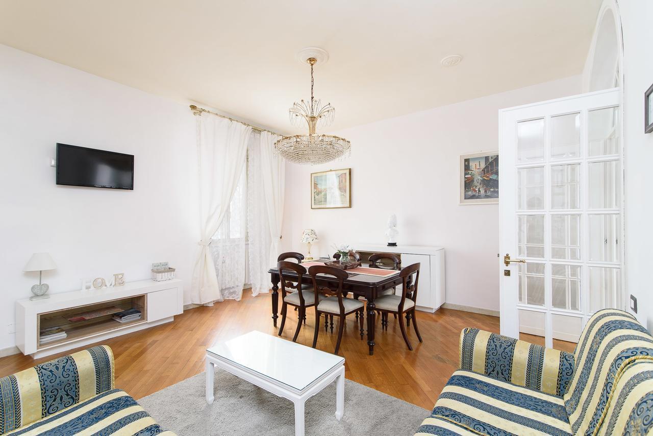 Crystal House Apartment โรม ภายนอก รูปภาพ